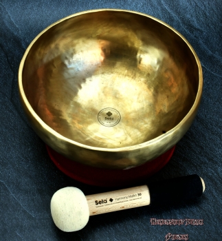 Hexenshop Dark Phönix Klangschale Sela Harmony Singing Bowl 29